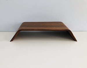 Kệ màn hình máy tính, Kệ Imac gỗ uốn cong - Veneer Walnut (Óc Chó) tự nhiên