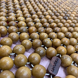 Lót đàn ghế ô tô hạt gỗ Bách Xanh - Mian .vn ( hình thật )