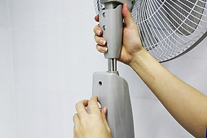 Quạt đứng điều khiển từ xa Senko hàng chính hãng - DR1608