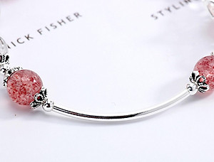 Vòng tay đá thạch anh dâu phối charm bàn tay mệnh hỏa, thổ - Ngọc Quý Gemstones