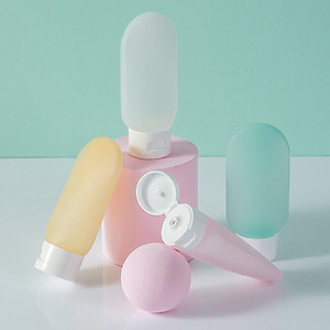 Set 3 chiết mỹ phẩm, dầu gội, sữa tắm mang đi du lịch siêu tiện lợi tặng kèm túi zip