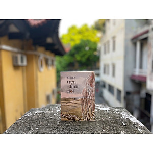 Sách Trên Đỉnh Giời