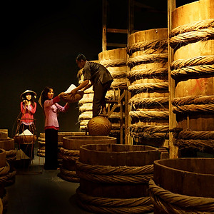 Đặc Sản Phan Thiết - [Thùng 6 Chai - 3 Vị] Nước Mắm Nhỉ Làng Chài Xưa Cá Cơm Than, Tôm Biển, Cá Cơm Ruột Đỏ 525Ml/Chai Nhựa Cao Cấp