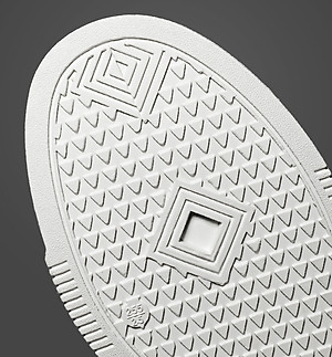 Giày thể thao nam đế êm nhẹ, thoáng khí đế cao su đúc, chống trơn trượt hạn chế mòn  – BEE GEE - GNA2030