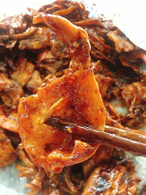 Mực Rim Me đã chế biến ăn liền hộp 500 gram là món ăn ngon ơi là ngon của shop Đặc Sản Biển Phan Thiết NGỌC DŨNG. Hạn sử dụng 6 tháng kể từ ngày đặt hàng