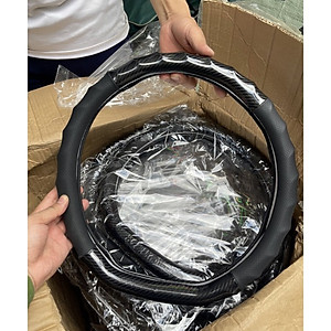 Bọc vô lăng da carbon xe Vinfast VF E34, VF8, VF9, VFE34, VF5, Ford Territory, vô lăng dcut