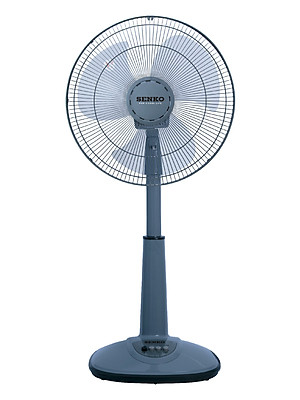 Quạt Điện Đứng Senko L1638 - Giao Màu Ngẫu Nhiên - Hàng Chính Hãng