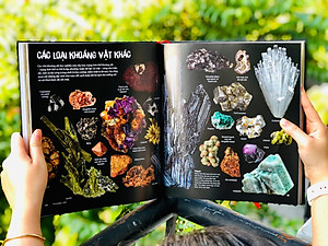 Sách Bách Khoa Toàn Thư - Đá Quý Và Khoáng Sản - Bách Khoa Toàn Thư Bằng Hình Ảnh, Tổng Hợp Kiến Thức Hơn 1000 Mẫu Vật Đá Quý Và Khoáng Sản Trên Thế Giới - Á Châu Books, Bìa Cứng, In Màu