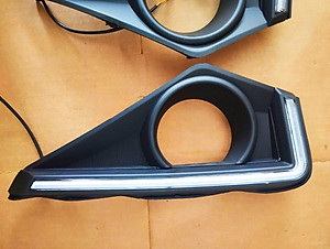 Bộ Đèn Led Ban Ngày DRL Đổi Màu Báo Rẽ Cho Toyota Veloz (2018-2024)