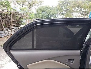 Bộ rèm che nắng nam châm dành cho xe Toyota Vios 2008-2013