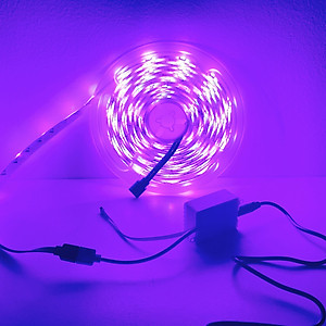 Bộ đèn Led dây dán RGB  trang trí phòng, quay tiktok, chụp ảnh, quay video đẹp lung linh dài 5m kèm remote điều khiển - Hàng chính hãng