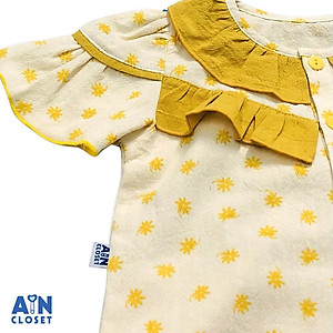 Bộ quần áo lửng bé gái họa tiết Hoa điệp vàng cara - AICDBGZPGT8L - AIN Closet