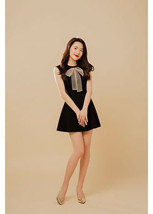 Đầm Grace Dress  Nữ Trơn Dáng Xòe |Sát Nách |Ôm Eo| Có Nơ Trước Ngực Thời Trang