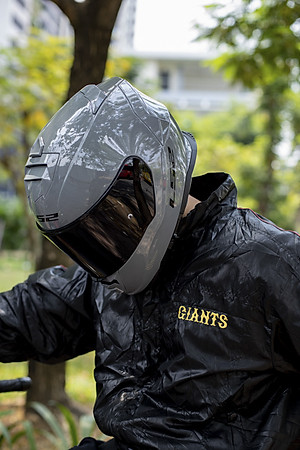 Mũ Bảo Hiểm Fullface Hai Kính LS2 FF800 Storm II ECE22.06