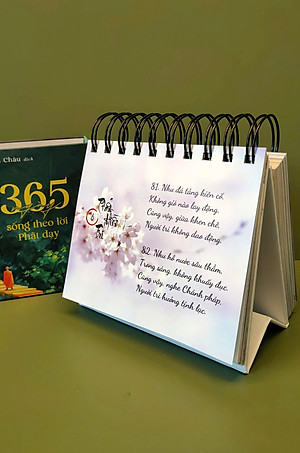 Kinh Pháp Cú - 365 ngày sống theo lời Phật dạy (bản cao cấp, in màu)