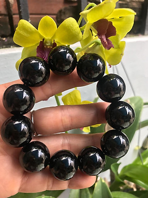 VÒNG TAY HẠT LỚN ĐÁ MÃ NÃO ĐEN 20LY NAM ĐEO MỆNH THUỶ MỘC 