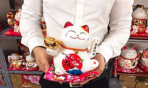 Mèo Thần Tài  Maneki Neko  vẫy tay chiêu tài lộc 16cm bằng gốm sứ - mẫu giao ngẫu nhiên