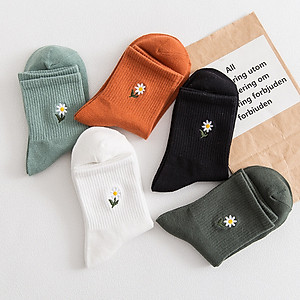 Set 5 Đôi Tất Nữ Cổ Cao Cao Cấp, Vớ Nữ Cao Cổ Họa Tiết Hoa Cúc - FIVE-CAO-HOACUC-CB5