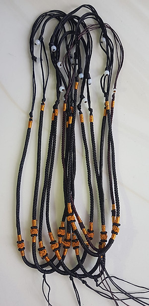 Sợi Dây Đeo cổ mới ĐEN Kiểu dạng rút đẹp Size 3mm x dài trồng cổ Anh Chị tự chỉnh theo ý 23cm - 30cm Phối với mặt Phật, mặt dây chuyền nam nữ đeo được hết rẻ đẹp ạ