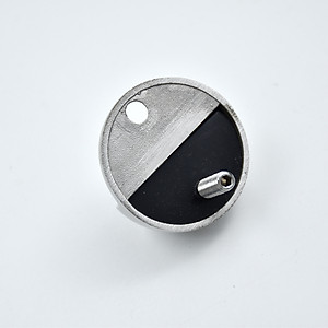 Chặn cửa bán nguyệt inox 304 mặt mờ Hiwin Y-9004 