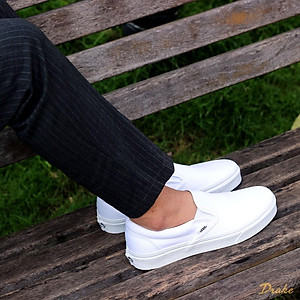 Mua Giày sneakers Vans Classic Slip-on White VN000EYEW00 Tiki - Main Image
