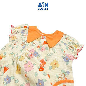 Bộ quần áo dài tay ngắn bé gái họa tiết Hoa Dâu cổ cam xô muslin - AICDBGTDX5FC - AIN Closet