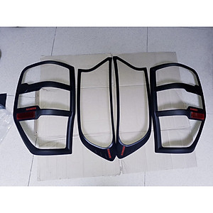 Ốp viền đèn pha, hậu xe Ford Ranger 2015 2016- 2017 2018 2019 2020 2021 nhựa đen cao cấp