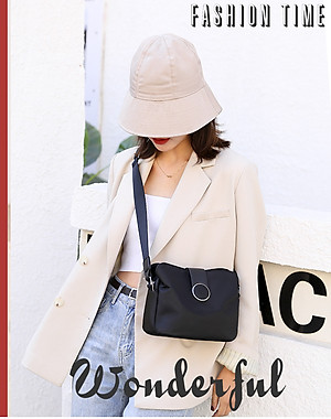 Túi đeo chéo nữ phong cách dễ thương – BEE GEE DCNU1083