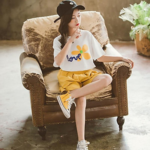 Set bộ quần áo trẻ em 18-45kg dành cho bé gái mẫu Hoa Vàng+ MI-ON. Thiết kế đẹp, chất liệu thoáng mát