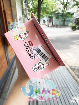 Túi trữ sữa Sunmum đủ dung tích và nguyên tem niêm phong bạc đảm bảo chất lượng nhập khẩu