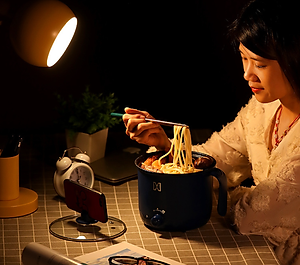 Nồi Lẩu Mini 2 Tầng - Nồi Điện Đa Năng Tặng Kèm Khay Hấp Cao Cấp 1.2 Lít - Hàng Chính Hãng - Logo trên thân nồi hình ngẫu nhiên