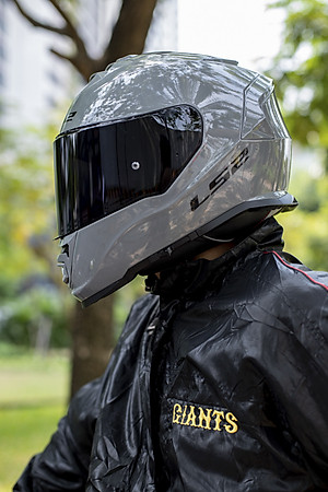 Mũ Bảo Hiểm Fullface Hai Kính LS2 FF800 Storm II ECE22.06