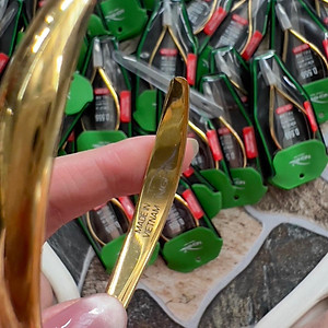 Kìm Nghĩa D555 Cắt Da nhặt da Bằng Thép Mạ Vàng 24K Chuyên Dụng, Lưỡi Kềm Sắc Mỏng, Bén Ngọt, Làm Nail Tiện Lợi Vừa Tay Chị Em Nữ Women kềm mống tay