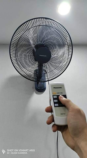 Quạt Treo Tường Panasonic F-409MG/F-409MB - Hàng Chính Hãng
