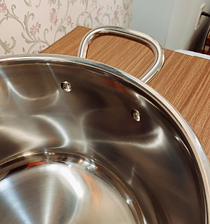 Nồi Inox 430 Bếp Từ 3 Đáy Fivestar Nắp Kính 30 cm - tặng 1 vá canh