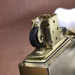 Vỏ Hộp Quẹt Bật Lửa Xăng Bấc Đá Đồng Nguyên Khối Zorro Z915 Cao Cấp Sang Trọng