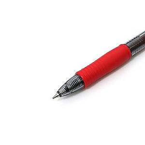 Bút Bi Nước Pilot 0.7mm - Màu Đỏ