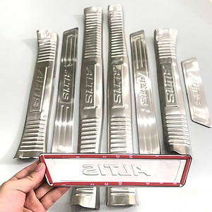 Bộ Ốp bậc cửa, Nẹp bước chân INOX dành cho xe Toyota Altis 2016-2019 - Bên trong