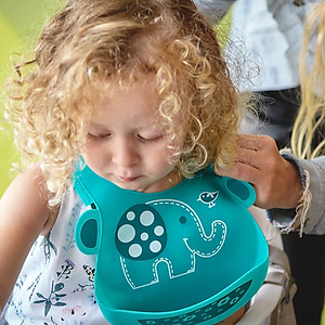 Yếm silicon ăn dặm cho bé Marcus & Marcus, từ 6 tháng