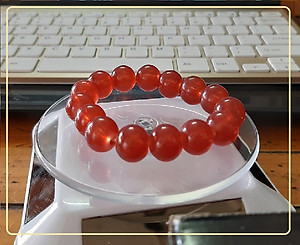 Vòng tay nam nữ giả mã não cao cấp loại size 10-12ly màu đỏ