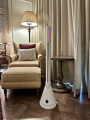 Quạt Tháp 2 Chiều Sưởi Ấm Làm Mát Và Bù Ẩm ULTTY SKJ-CR018HM. Chất Liệu Sưởi Gốm Ceramic Không Đốt Cháy Oxi. Bù Ẩm Không Khô Da Tự Động Tắt Khi Quá Nhiệt - Hàng Chính Hãng