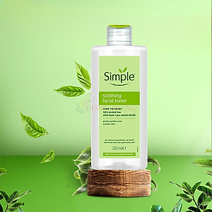 Nước cân bằng da Simple Kind To Skin Soothing Facial Toner giúp làm dịu da (200ml) - Hàng chính hãng