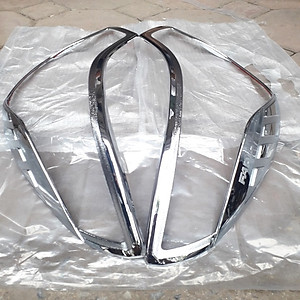 Bộ ốp viền đèn Pha mạ Crom Trang Trí  dành cho Xe Vinfast Fadil 2019