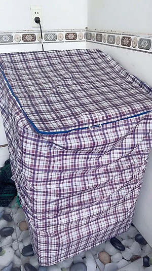 Áo che máy giặt cửa trên , vải dù  chống thấm siêu bền ,  chống bụi  , che mưa nắng cực tốt cho máy từ  6 -  15 kg , giao màu ngẫu nhiên