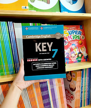 Cambridge English KEY - Key English Test 7 with Answers 