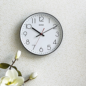 Đồng hồ treo tường Nhật Bản Rhythm CMG602NR02 – Kt 36.0 x 4.2cm, Vỏ nhựa, Dùng Pin.