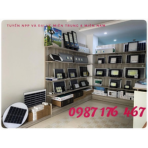 Đèn Pha Năng Lượng Mặt Trời JD-8200L Công Suất 200W - Mẫu Mới 2020, Khung Nhôm, Chip Led "SMD"