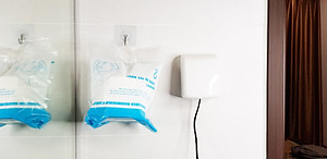 Khăn lau mặt dùng 1 lần Likado cho trẻ em và ngưới lớn kt 20*20cm( 1 cuộn 50 khăn)