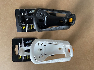 Bình nước xe đạp thể thao cao cấp và gọng bình, dung tích 750ml