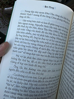 (Bộ sách Bác Hồ) BÚP SEN XANH – Sơn Tùng – NXB Kim Đồng